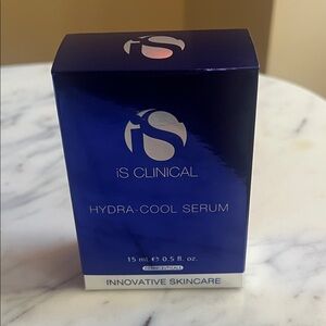 iS CLINICAL - HYDRA-COOL SERUM - Brand new unopened box - 15ml